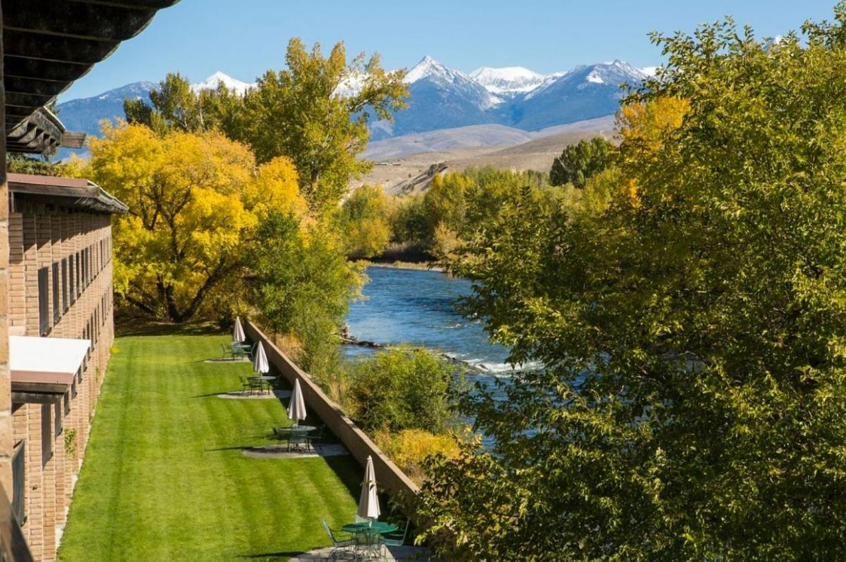 the stagecoach inn in salmon idaho